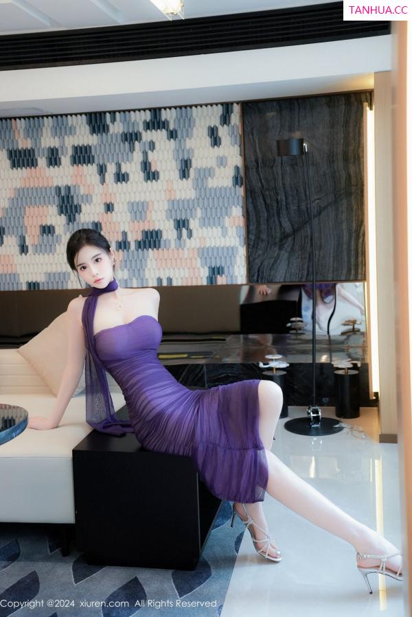   [XiuRen]高清写真图 2024.08.16 No.9029 Erikaki 美腿丝袜第9张图片